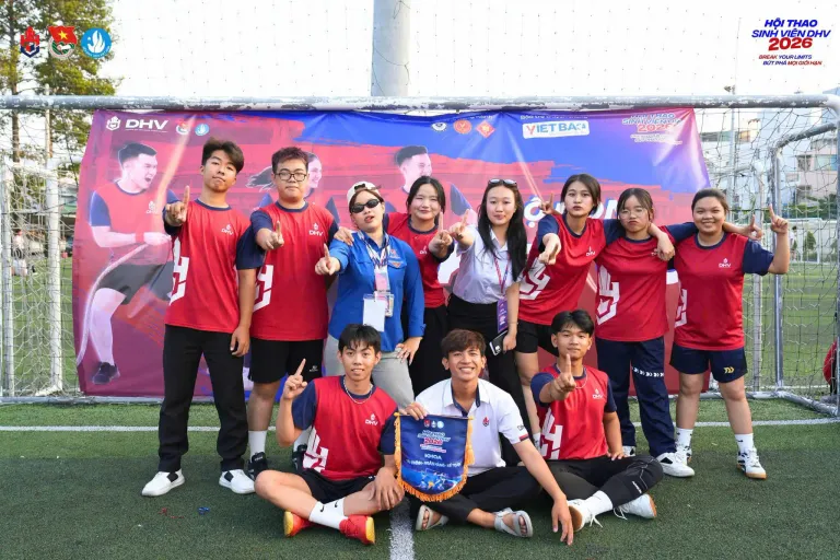 DHV - Trường Đại Học Hùng Vương TPHCM