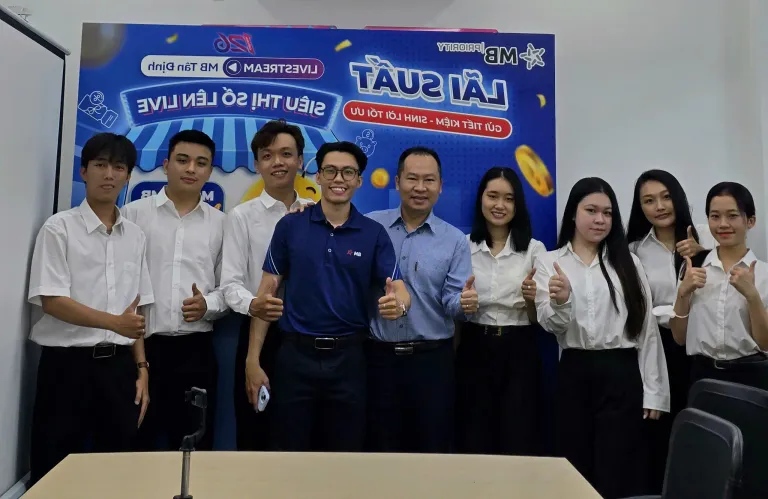 DHV - Trường Đại Học Hùng Vương TPHCM