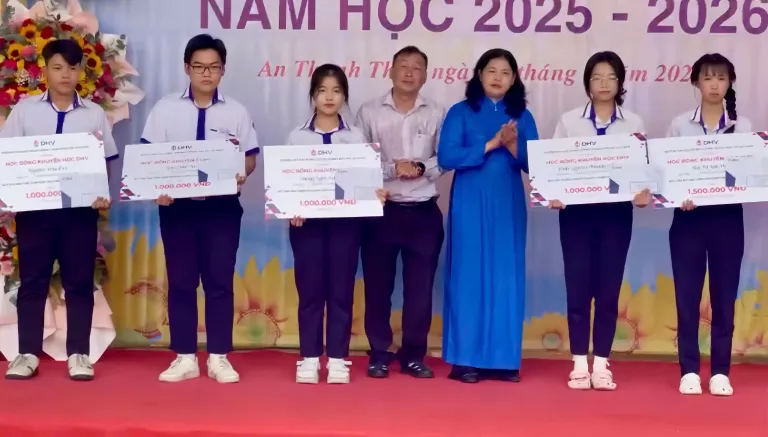 DHV - Trường Đại Học Hùng Vương TPHCM