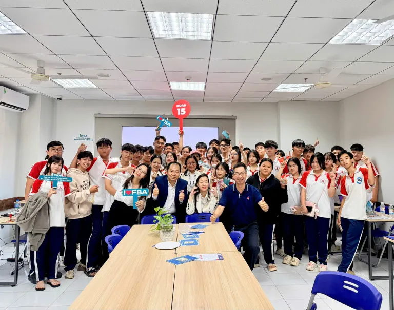 DHV - Trường Đại Học Hùng Vương TPHCM