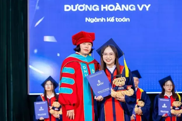 DHV - Trường Đại Học Hùng Vương TPHCM